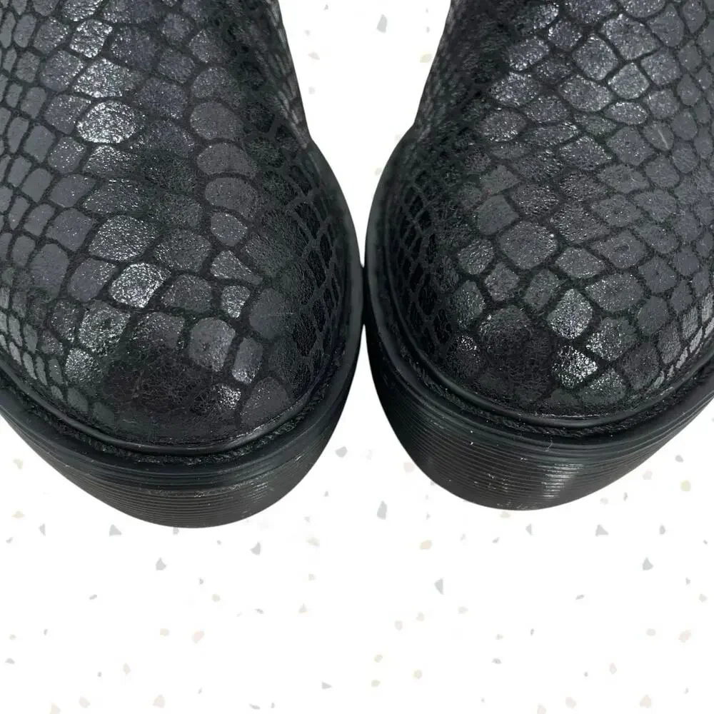 Dr. Martens Caitlin Black Reptile Snakeskin Wedge Buckles Ankle Boots Size 6